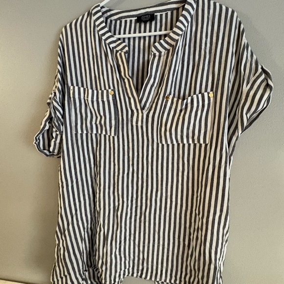 Jones New York Tops - Jones New York Monochrome Striped Top